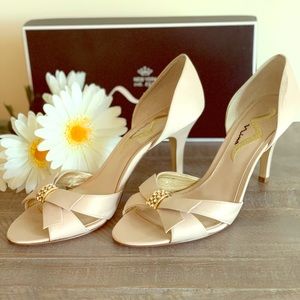 Nina tan satin heel.